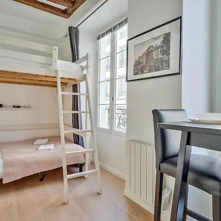 Appartamento Cute Mezzanine In The Heart Of